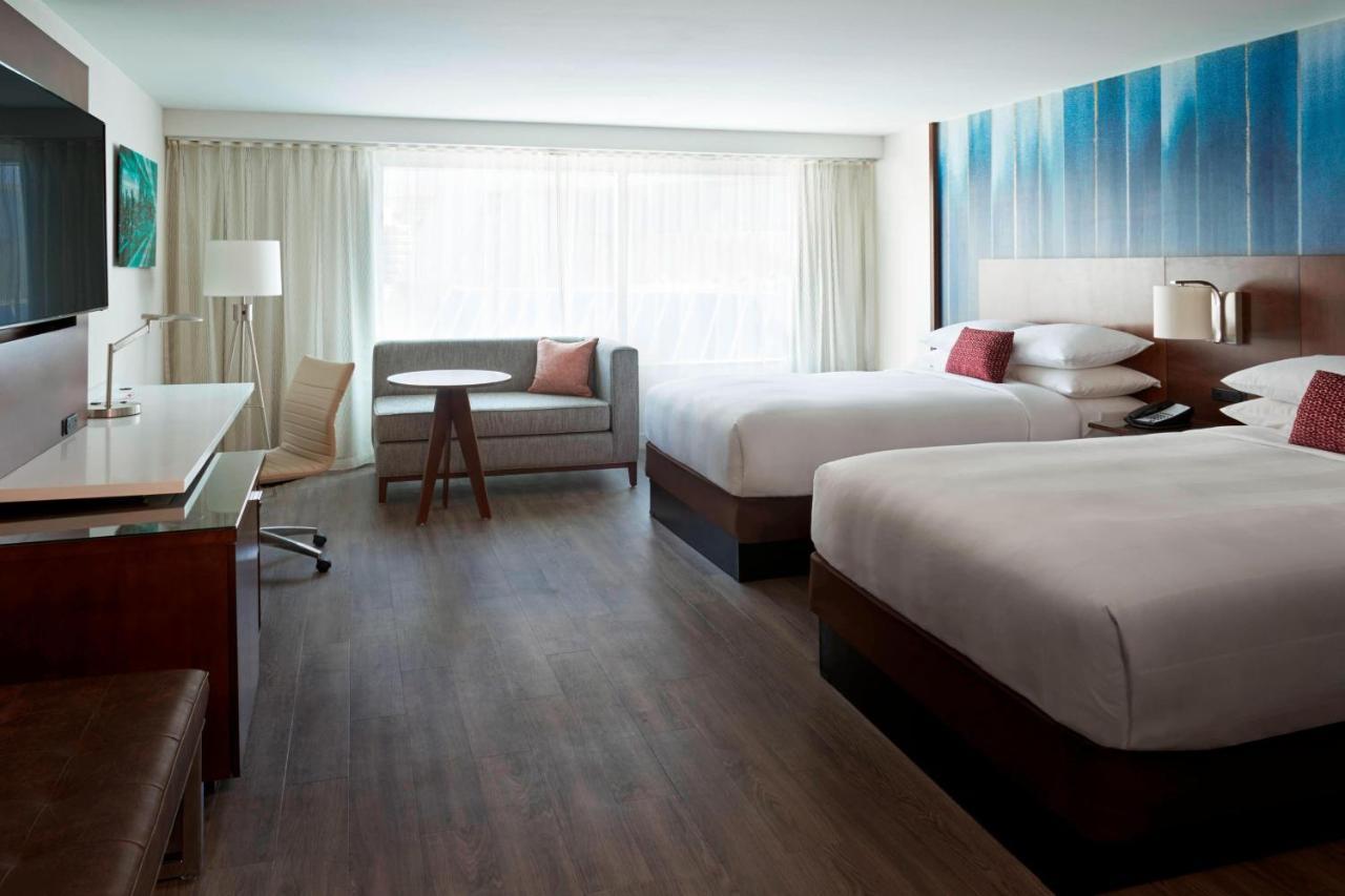 โตรอนโต มาริออต ซิตี้ เซ็นเตอร์ โฮเทล Hotel ภายนอก รูปภาพ